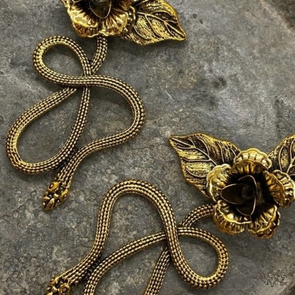 NEW Serpent & Roses Statement Earrings - Picture 10 of 11